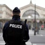 Paris’te bir öğretmenin öldürülmesine ilişkin dokuz kişi gözaltına alındı