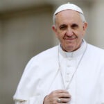 Papa Francesco: “Eşcinsel insanların bir aile içinde olmaya hakkı var”