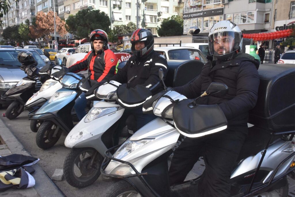 Pandemide 160’tan fazla motosikletli kurye yaşamını yitirdi