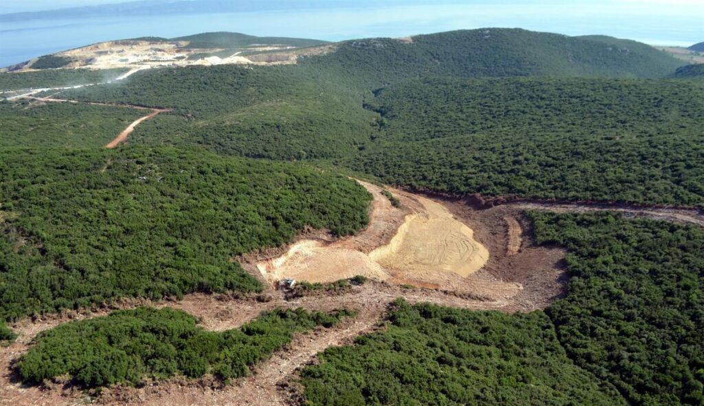 Bakanlık onayladı: Sakarya’da kalker ocağı projesi için 1500 ağaç katledilecek