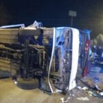 Tarım işçilerini taşıyan aracın kaza yapması sonucu 16 kişi yaralandı