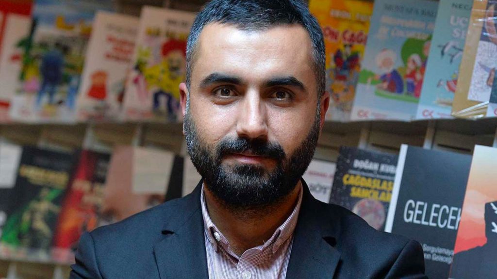 Gazeteci Alican Uludağ’a hapis cezası verildi