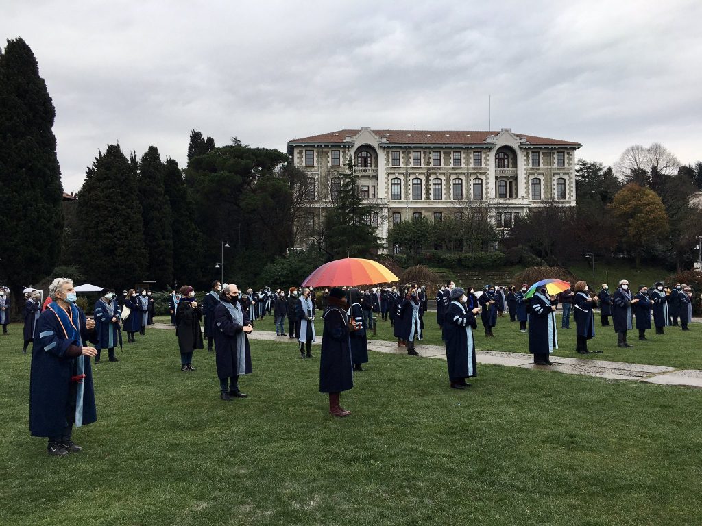 Boğaziçi akademisyenlerinin eylemi 40. gününde: Kabul etmiyoruz, vazgeçmiyoruz