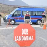 Karakol komutanı 82 kilo uyuşturucuyla yakalandı