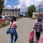 Dersim Belediyesi’nin çevre temizliği kampanyasına Ovacık Behzat Firik Kültür Merkezi’nden destek, çocuklardan müzik dinletisi