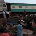 Pakistan’da tren kazası: En az 30 ölü
