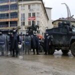 Kürdistan’da OHAL uygulamaları sürüyor: Hakkari’de eylem ve etkinlik yasağı 15 gün daha uzatıldı