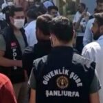 Urfa’da elektrik kesintilerine ve faturalara isyan eden köy halkı AKP İl Binası önünde eylemde