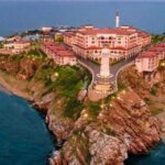 Yağma, israf, talan, şatafat: ‘Demokrasi ve Özgürlük Adası’ndaki “Katre Island Hotel” turizme açıldı