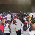 Valiyle görüşmek isteyen Bel Karper ve Adkotürk işçilerine polis saldırdı: Yüzlerce işçi gözaltına alındı