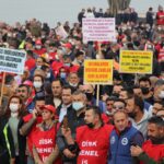 DİSK’ten ‘geçinemiyoruz’ eylemi: ‘Bu kış iktidar için kara kış olacak’