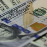 Dolar güne rekor seviyede başladı: 10,08