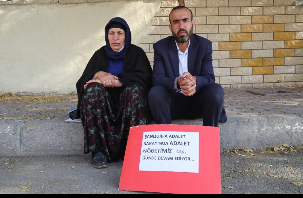 ‘Adalet nöbeti’ 266’ncı gününde devam ediyor
