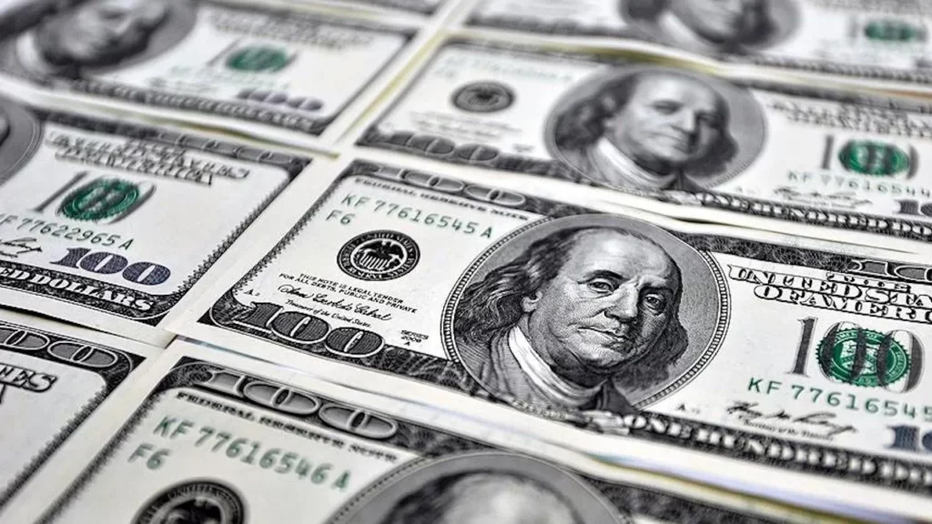 Dolar rekor kırdı: 14,46 TL’yi aştı