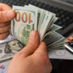 Merkez Bankası’nın faiz kararı öncesi dolar 15, avro 17 lirayı geçti