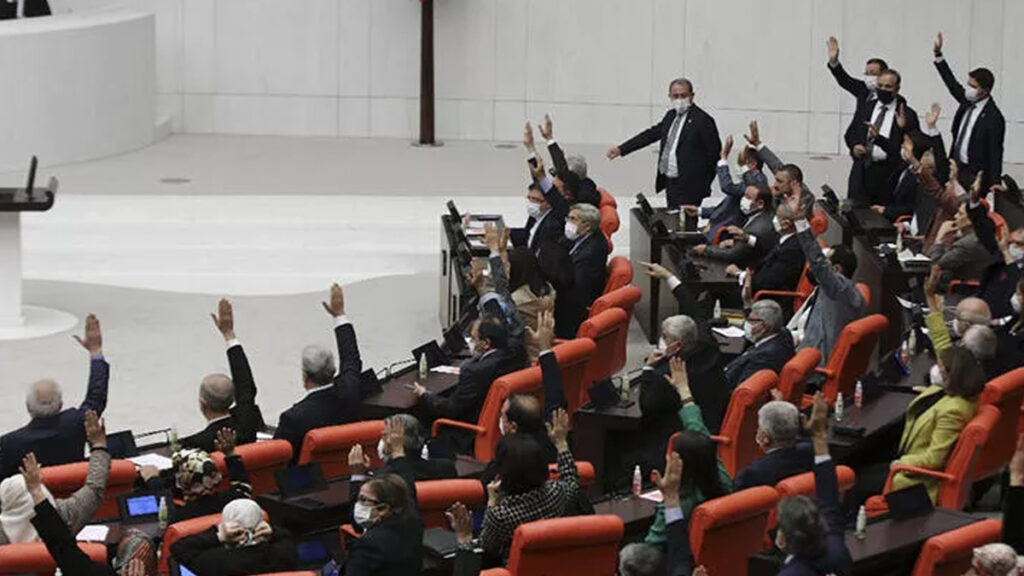 2022 yılı bütçesi TBMM’de kabul edildi