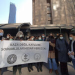 Zırhlı aracın çarpmasıyla hayatını kaybeden Abdulgaffar Dayan için İzmir Adliyesi önünde açıklama