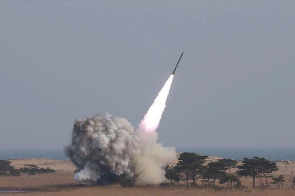 İsrail saldırdı, Suriye hava savunması cevap verdi