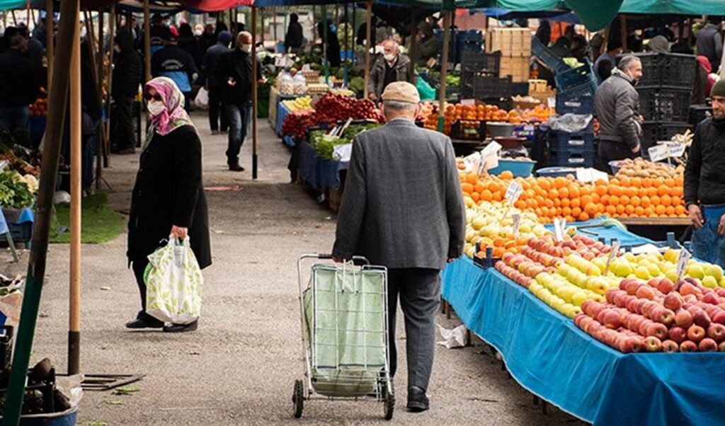 Ocak ayında açlık sınırı 4 bin 249 TL’ye, yoksulluk sınırı 13 bin 843 TL’ye yükseldi