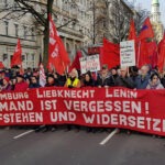 Enternasyonal proletaryanın komünist önderleri Rosa Luxemburg, Karl Liebknecht ve Lenin Berlin’de gerçekleştirilen ‘LLL’ yürüyüşü ile anıldılar