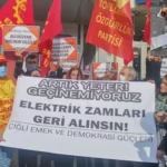 Gediz Elektrik Binası önünde faturalar yakıldı