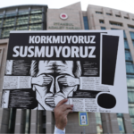 46 gazetecinin yargılandığı “KCK Basın davası” ertelendi