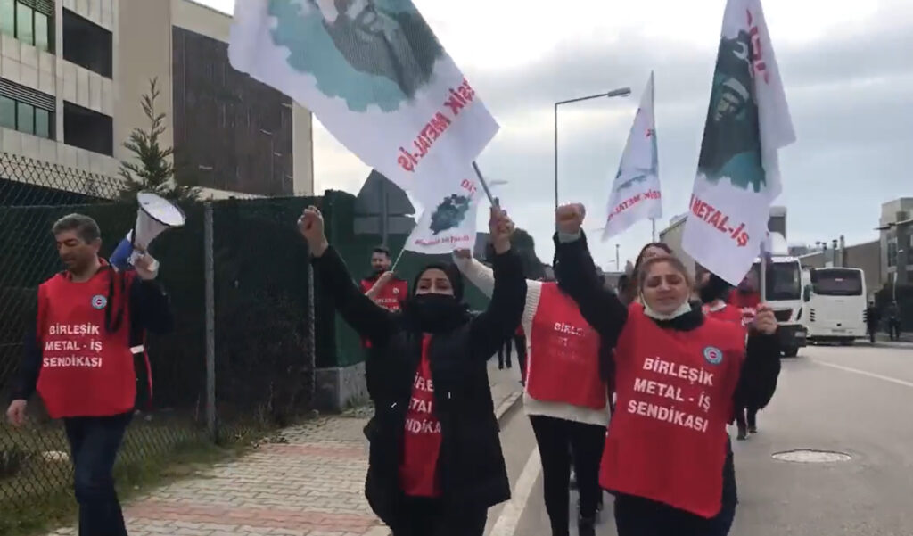 Farplas işçilerinin direnişi 21’inci gününde