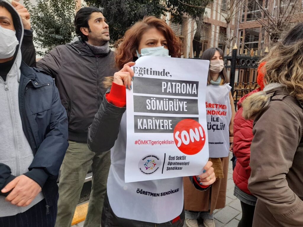 Eğitim emekçilerinden Öğretmenlik Meslek Kanunu’na karşı birçok ilde eylem