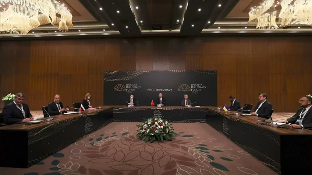 Ukrayna’da emperyalist savaş: Rusya ve Ukrayna dışişleri bakanlarının Antalya’da bir araya geldiği zirve sona erdi