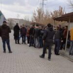 Antep Angora Halı’da işçiler düşük zamma karşı iş bıraktı