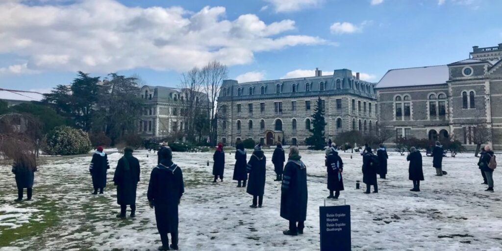 Boğaziçi Üniversitesi akademisyenlerinin nöbeti 436. gününde
