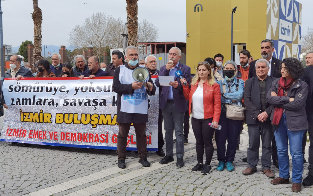 3 Nisan’da İzmir’de yapılacak ‘geçinemiyoruz’ mitingine çağrı