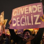 Adana’da bir kadın, boşanma aşamasında olduğu erkek tarafından katledildi