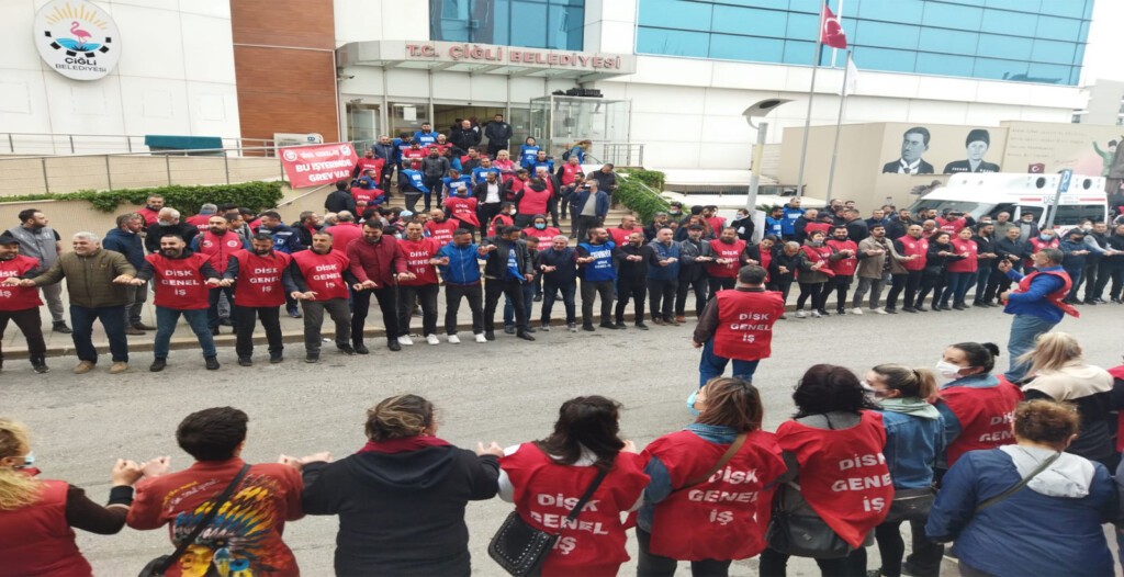 Çiğli Belediyesi işçileri grevde