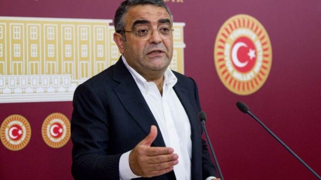 Sezgin Tanrıkulu’na 24 Nisan paylaşımı soruşturması