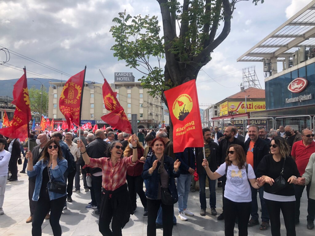 Bursa 1 Mayısı: “Bu daha başlangıç, mücadeleye devam!”