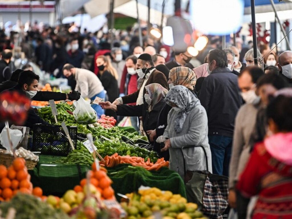 Birleşik Kamu-İş temmuz raporu: Gıdada yıllık fiyat artışı yüzde 175’e yükseldi