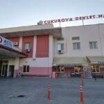 Adana’da hasta yakınları hastaneyi bastı: Sağlık emekçileri hizmetten çekildi