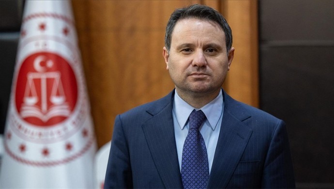 690x390cc mrk 25 04 2026 adelet bakani akin gurlek faili mechul dosyalar