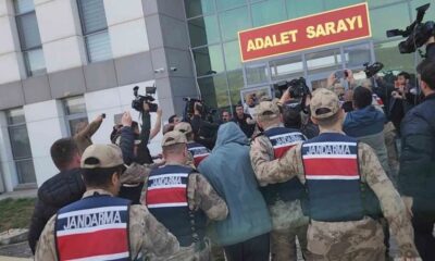 823x463cc drs 18 04 26 tutuklananlar cezaevine goturuldu