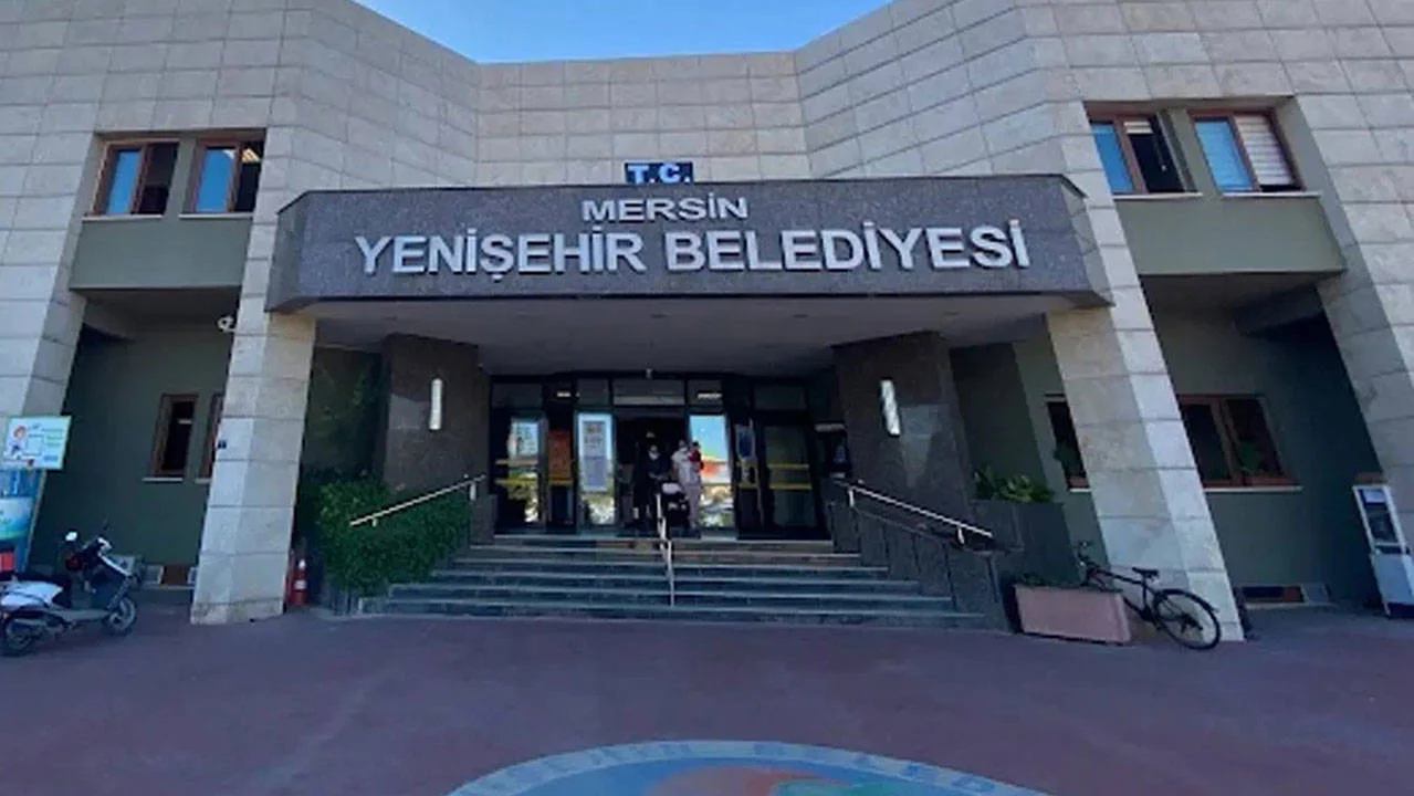 chp li mersin yenisehir belediyesi ne operasyon belediye baskan yardimcilari dahil onlarca gozalti