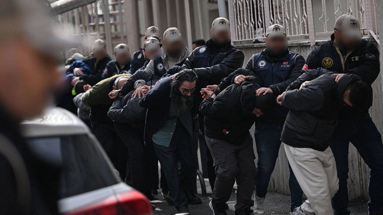 israil baskonsoloslugu onundeki saldiri gozaltina alinan 12 kisi adliyede