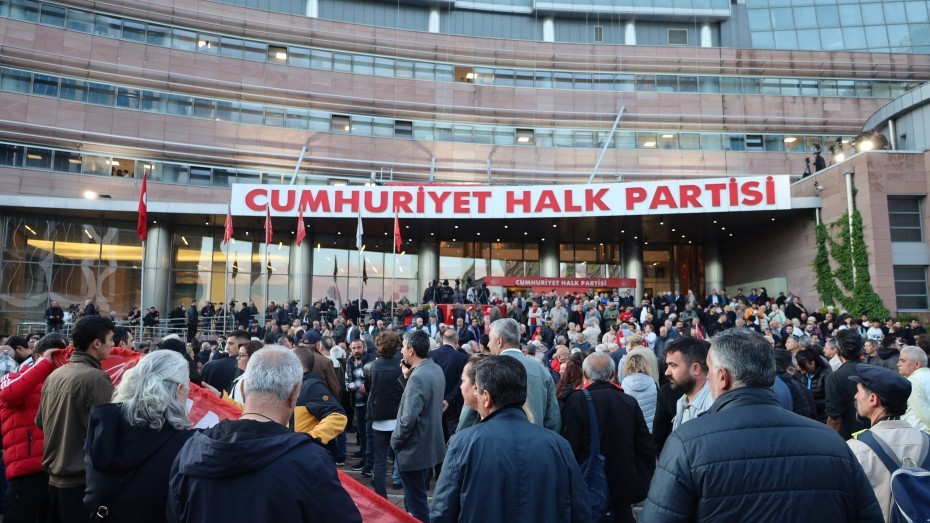 930x523cc mrk 24 05 2026 chp genel merkez gerginlik