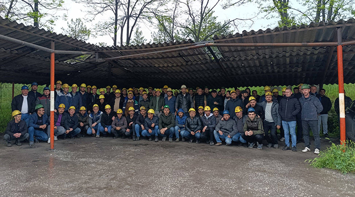 kütahyada maden işçileri işten çıkarıldı