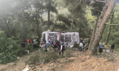 690x390cc izm 18 06 2026 isci servisi kaza yapti