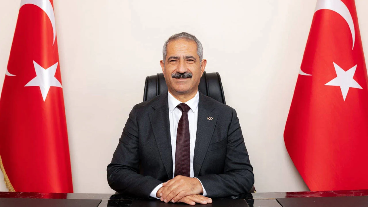 adalar belediyesi ne operasyon belediye baskani ali ercan akpolat dahil 41 gozalti