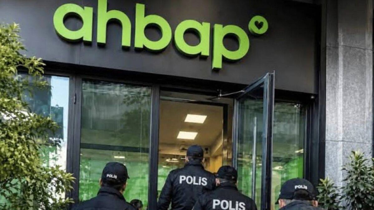Ahbap soruşturması: 13 kişi gözaltına alındı