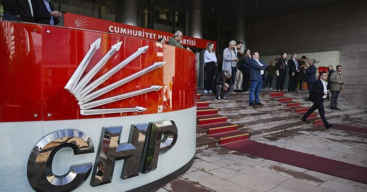 264 eski milletvekili CHP’den istifa etti, Özgür Özel’e destek açıkladı