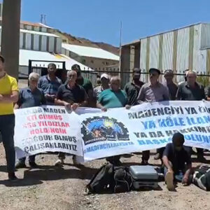 Uzlaşma çıkmadı: Eti Gümüş işçileri direnişi Ankara’ya taşıyor